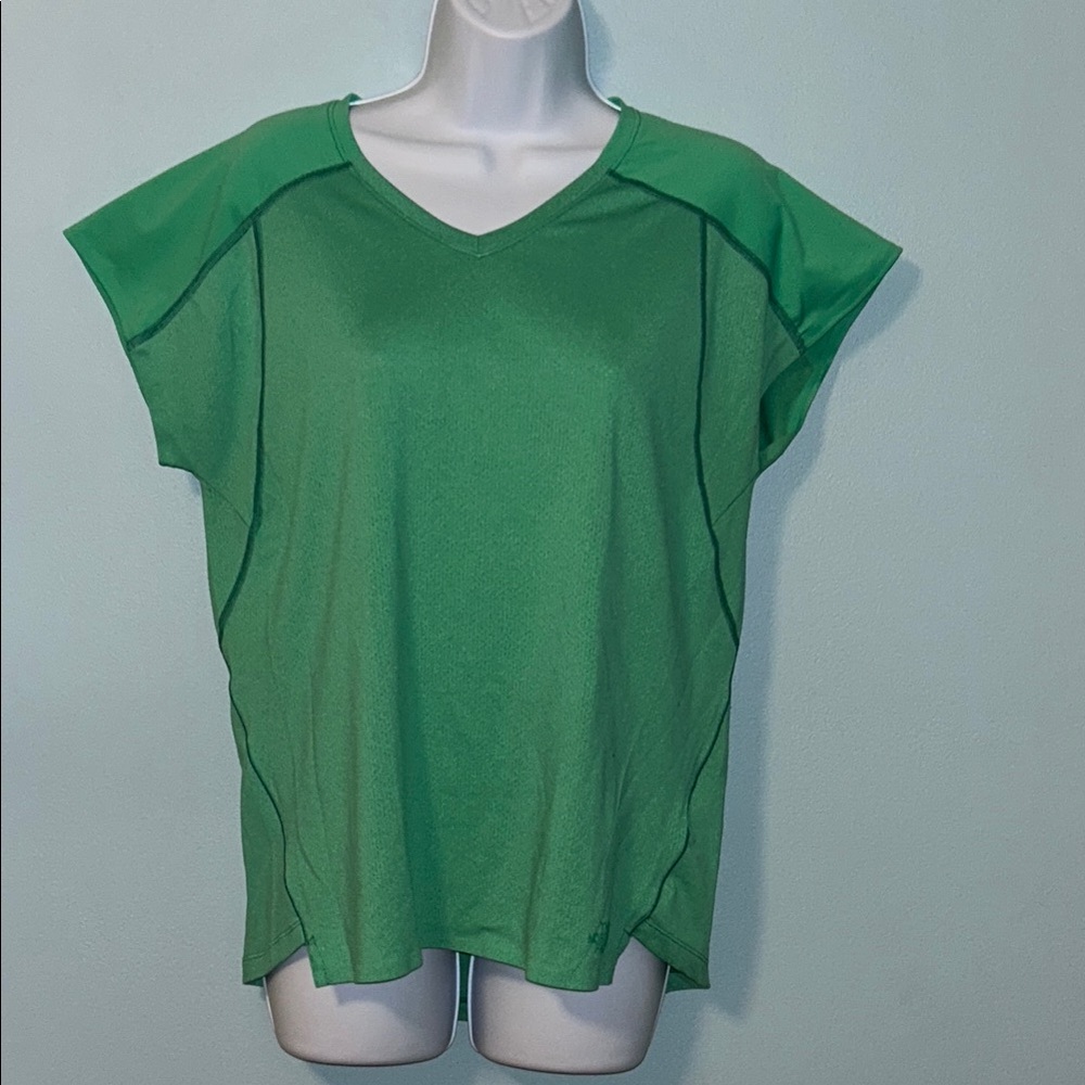 The North Face Mountain Athletics Green Flutter Sleeve Shirt, Size Large - Picture 1 of 6